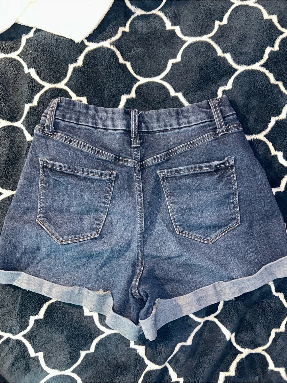 No Boundaries Indigo Roll-Cuff Denim Shorts